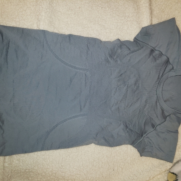 lulu🍋 swiftly short sleeve! - Picture 1 of 3